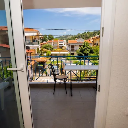 Antonis Appartement *