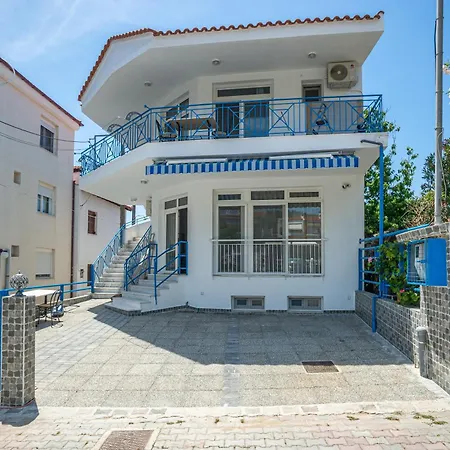 Antonis Mola Kalyva